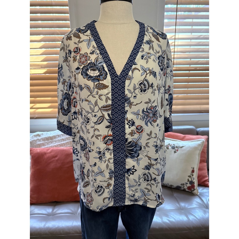 W5 Floral Boho V-Neck Blouse Cream Blue Orange Geometric Trim Short Sleeve Large